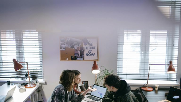 Weloveformationmarketing.fr : plateforme emailing et solutions marketing digital