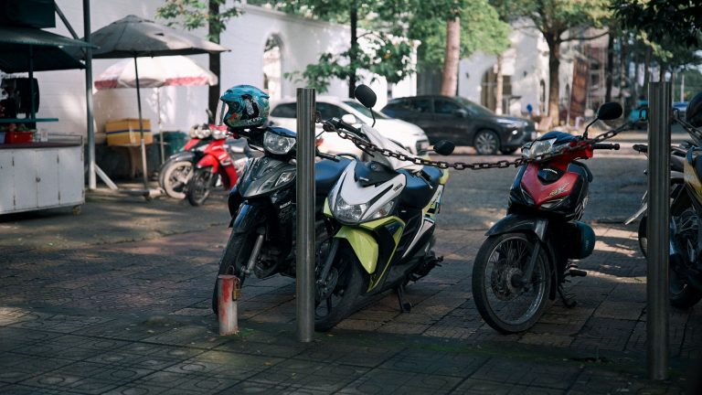 Quel antivol moto homologué choisir pour l’assurance ?