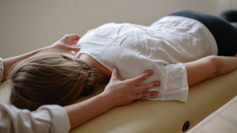 Pourquoi choisir un service à domicile de qualité pour votre bien-être ?
